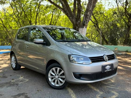 VOLKSWAGEN FOX 1.6 MI 8V FLEX 4P MANUAL VOLKSWAGEN FOX 1.6 MI 8V FLEX 4P MANUAL